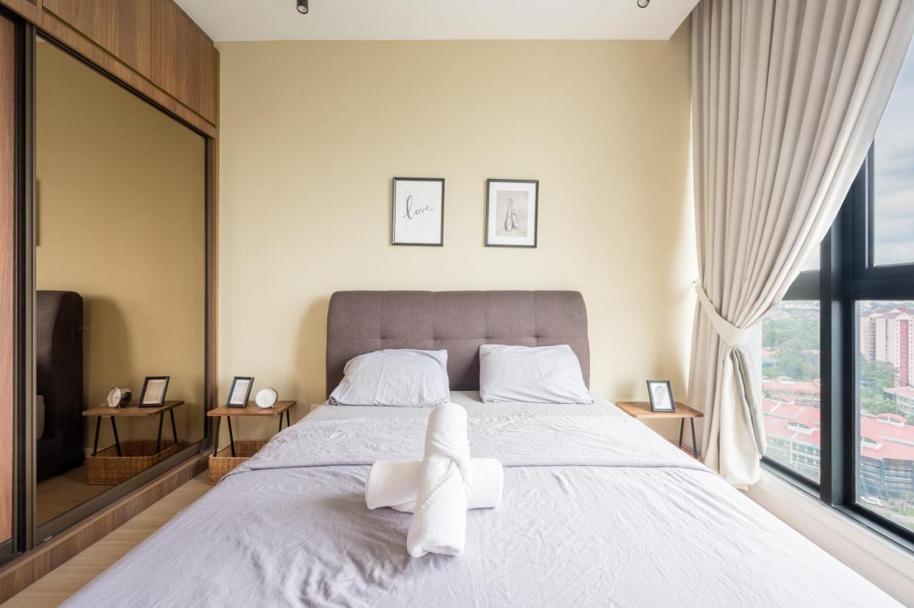 H20 Residence Ara Damansara By Airhost Petaling Dzsaja Kültér fotó